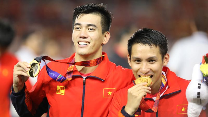 Nguyễn Tiến Linh cùng đội tuyển U23 Việt Nam vô địch SEA Games 30