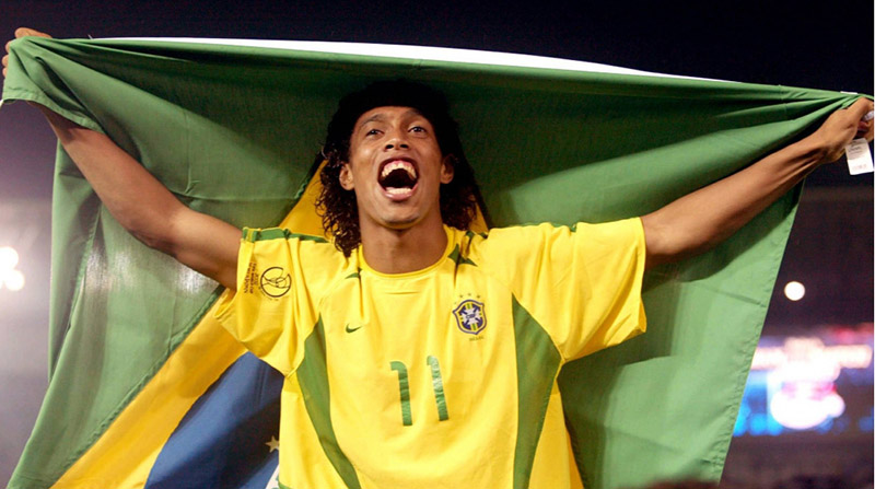 Tiền đạo Ronaldinho